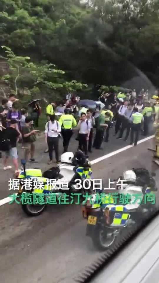 元朗19岁女学生过路遭Tesla撞毙 司机涉危驾被捕（更新）