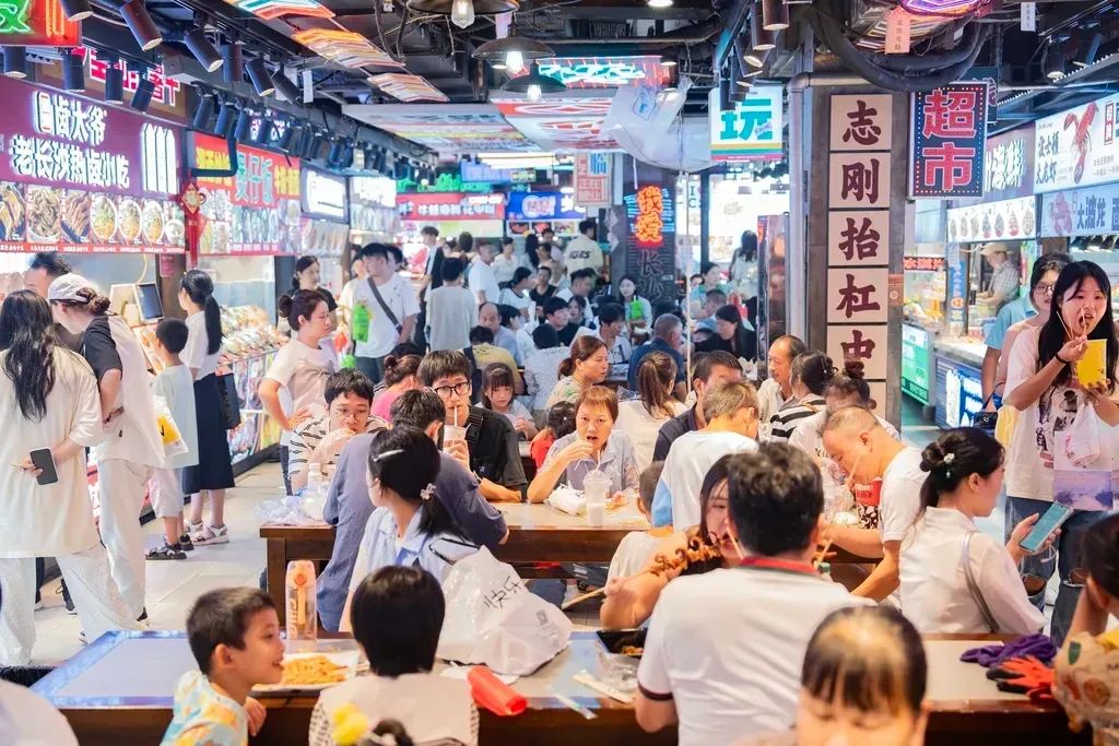 越来越多餐饮老板，开始对房租“下狠手” 共享门店成新趋势