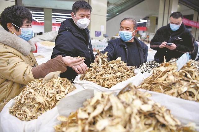 安徽多个中药饮片纳入医保 扩大参保群众用药范围