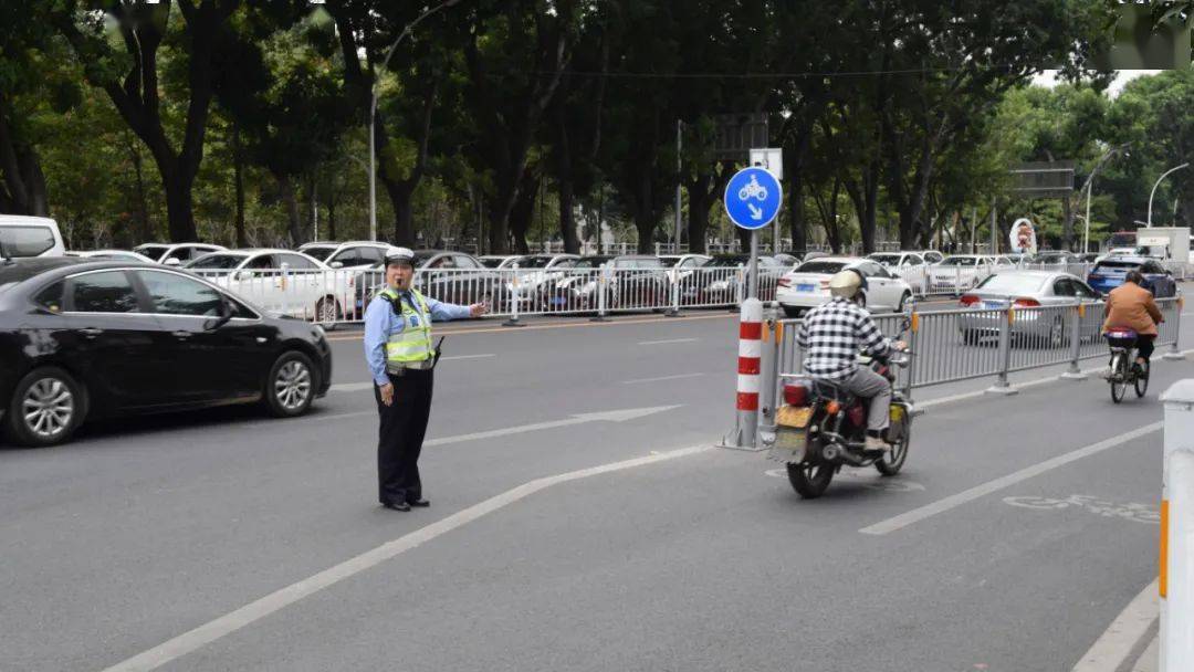 警方拘4名骑单车人士 涉嫌于大埔公路怀疑刻意干扰交通